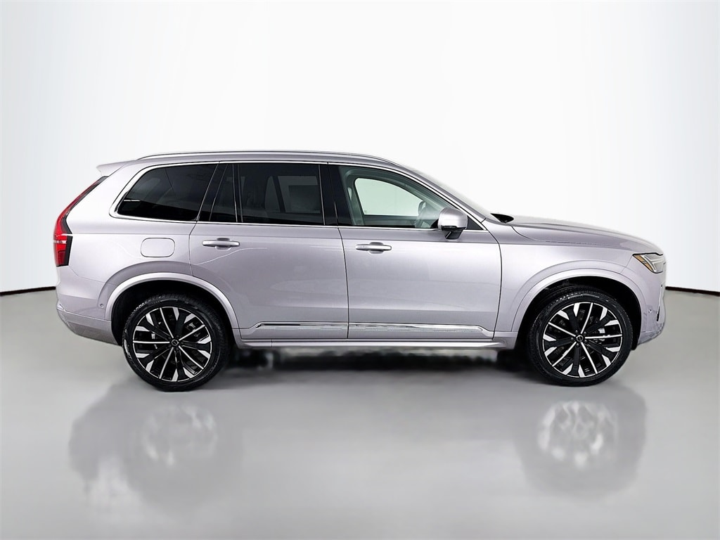 2026 Volvo XC90 Ultra - Photo 8