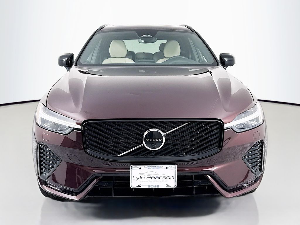 2026 Volvo XC60 Plus - Photo 6