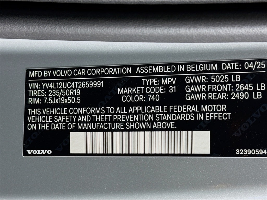 2026 Volvo XC40 Plus - Photo 27