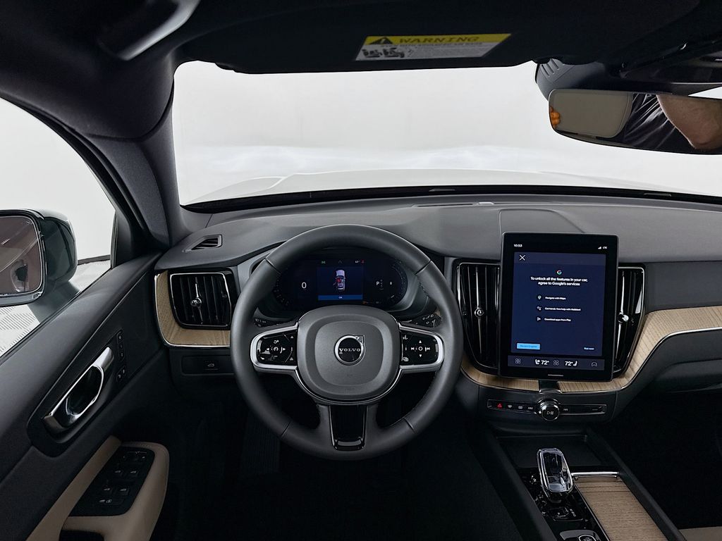 2026 Volvo XC60 Plus - Photo 19