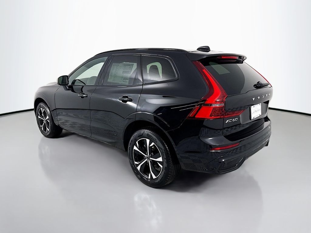 New 2026 Volvo XC60 B5 Core SUV
