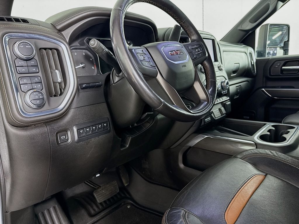 Used 2022 GMC Sierra 3500HD AT4 Truck