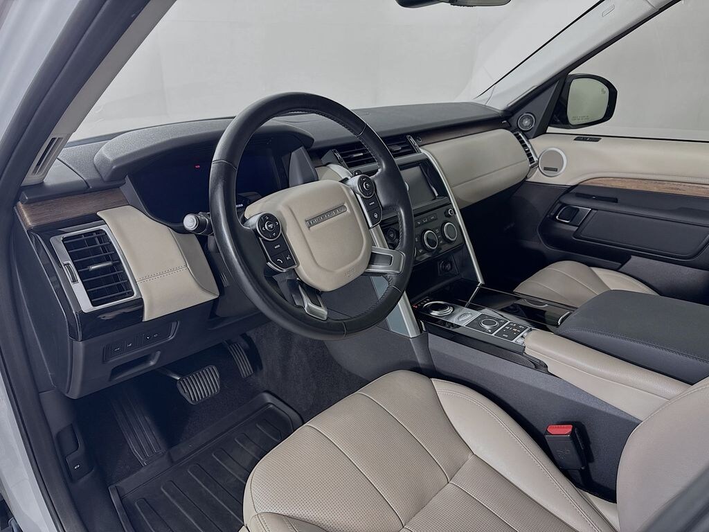 Used 2018 Land Rover Discovery HSE SUV