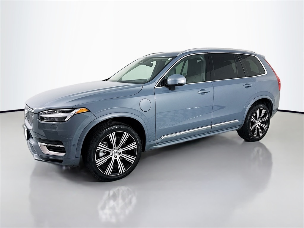 Certified 2023 Volvo XC90 Recharge Plug-In Hybrid T8 Plus Bright Theme 7 Passenger SUV
