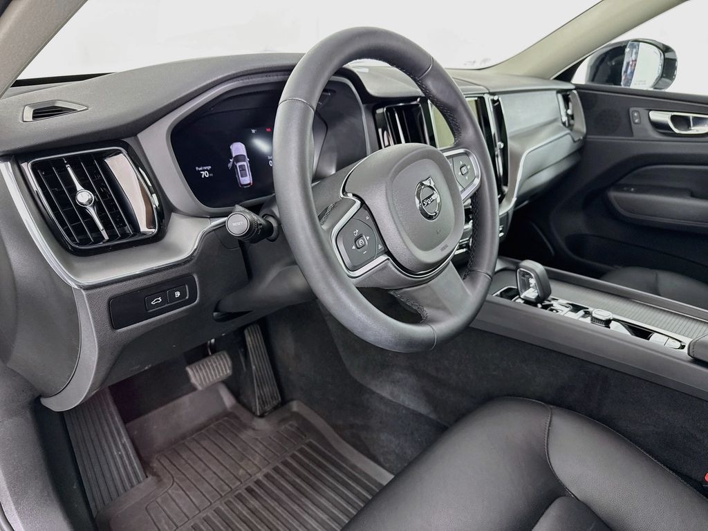 Certified 2025 Volvo XC60 Plug-In Hybrid T8 Core SUV