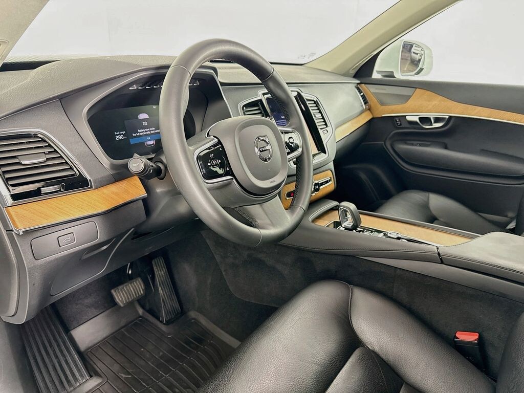 Used 2023 Volvo XC90 B6 Plus 7-Seater SUV