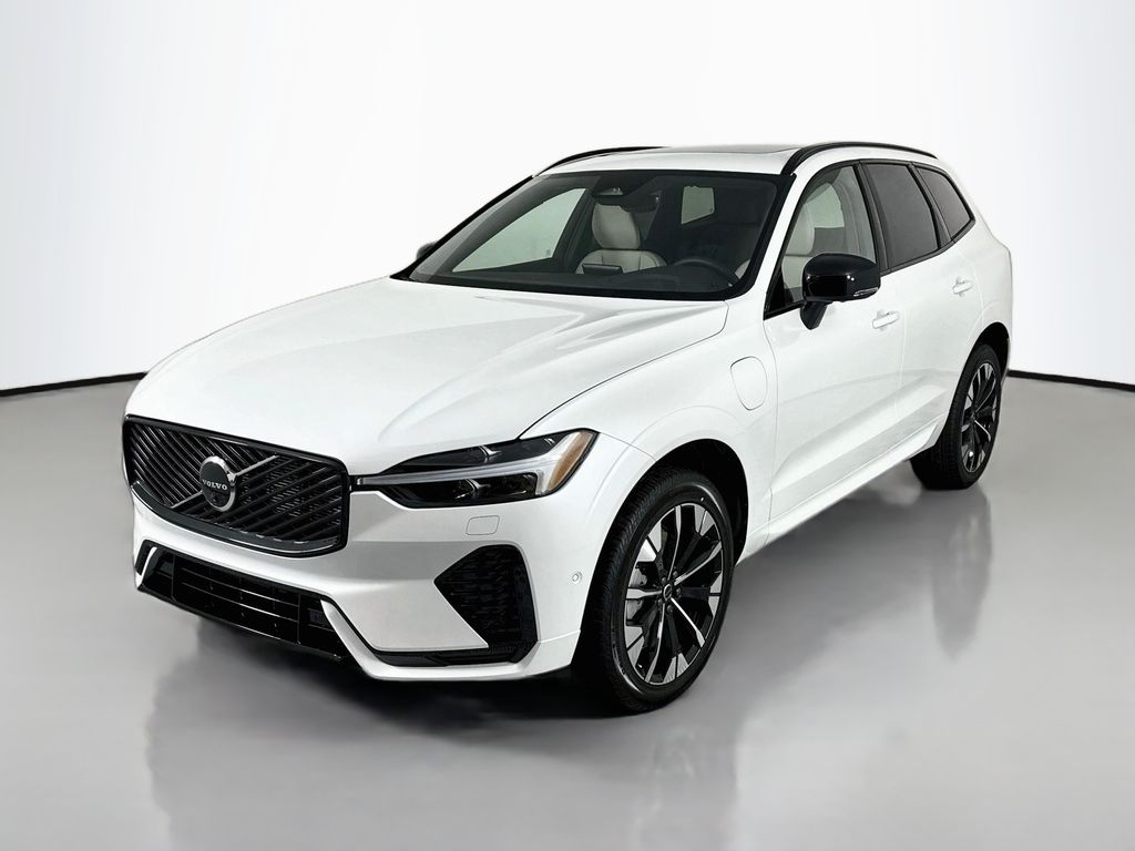 2026 Volvo XC60 T8 Plus Dark AWD's photo