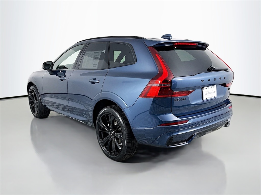 New 2026 Volvo XC60 B5 Ultra Black Edition SUV