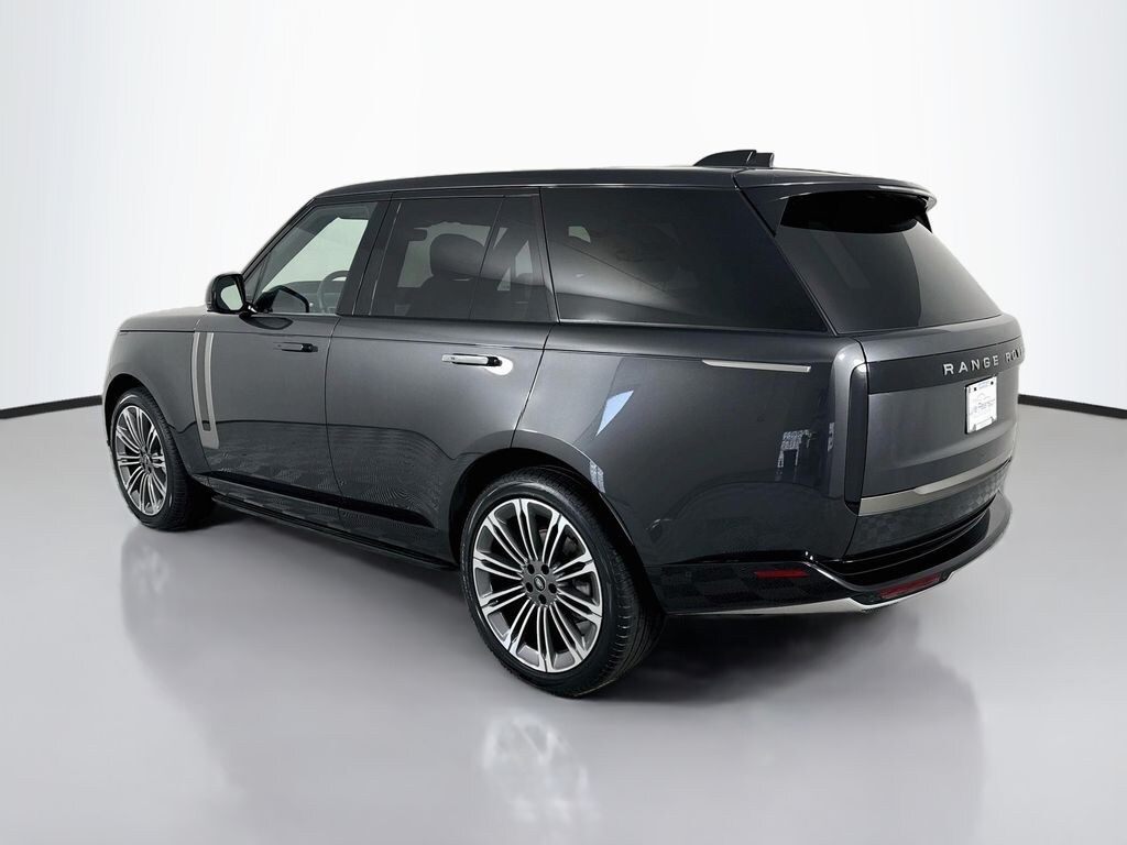 Used 2024 Land Rover Range Rover SE SUV