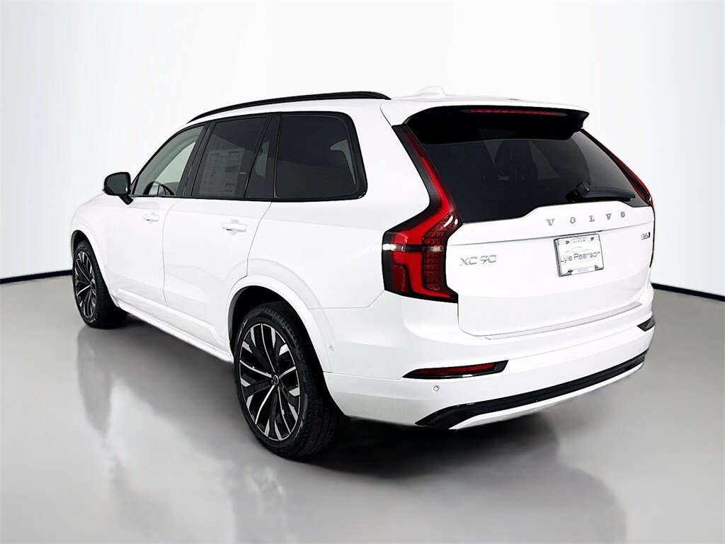 2026 Volvo XC90 AWD photo 3