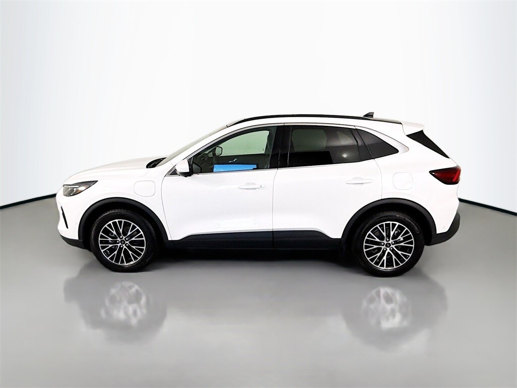 2024 Ford Escape Plug-In Hybrid Base photo 2