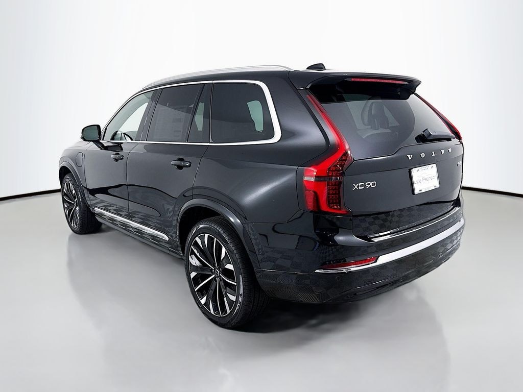 New 2026 Volvo XC90 plug-in hybrid T8 Ultra 7-Seater SUV
