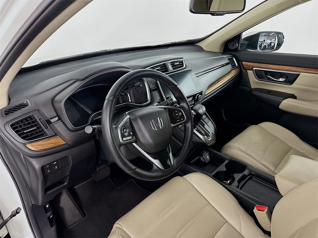 2018 Honda CR-V Touring photo 4