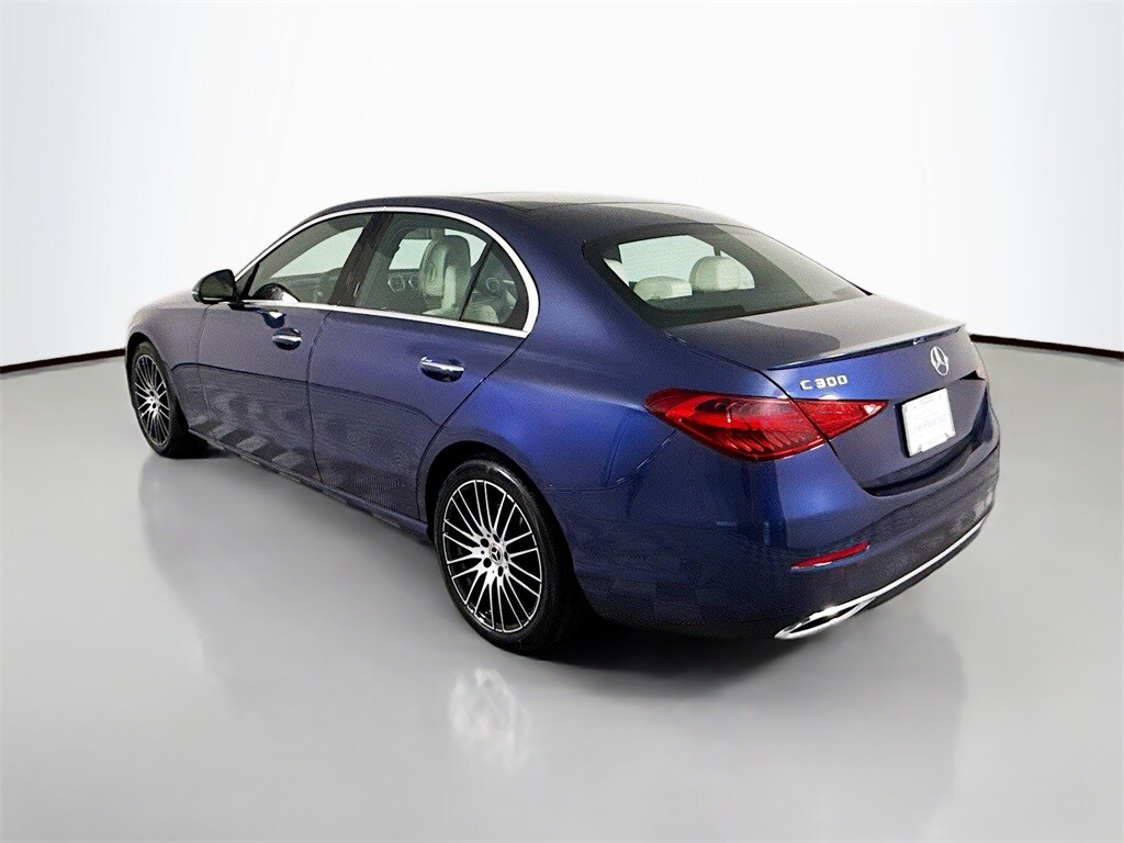 2025 Mercedes Benz C 300 4MATIC photo 3