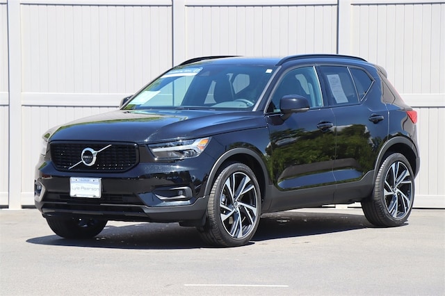 Featured Used 2022 Volvo XC40 R-Design SUV for Sale in Boise ID