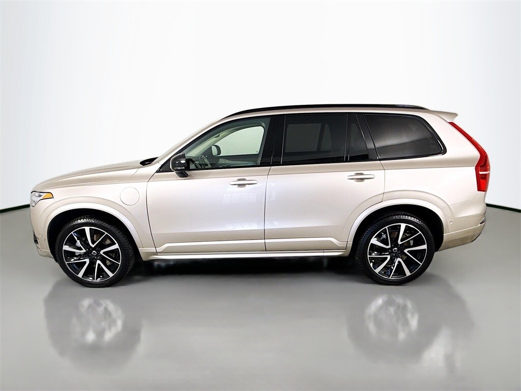 Certified 2023 Volvo XC90 Recharge Plug-In Hybrid Ultimate SUV