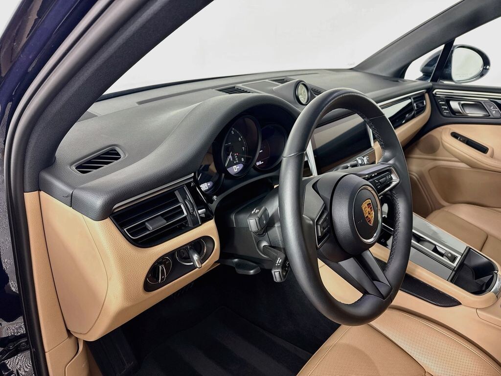 Used 2023 Porsche Macan SUV