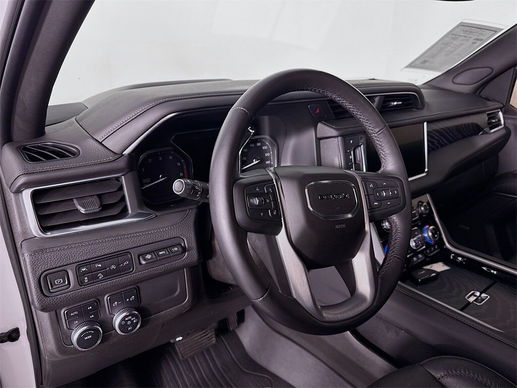 2021 Gmc Yukon Denali photo 4