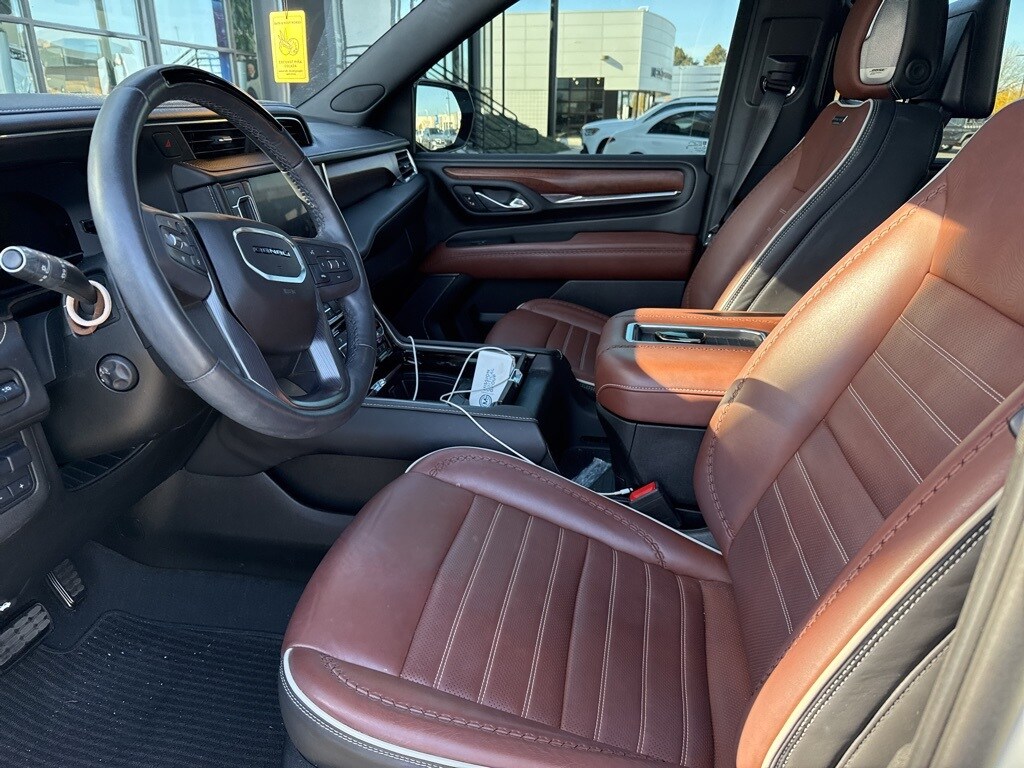 2023 Gmc Yukon Denali Ultimate photo 3
