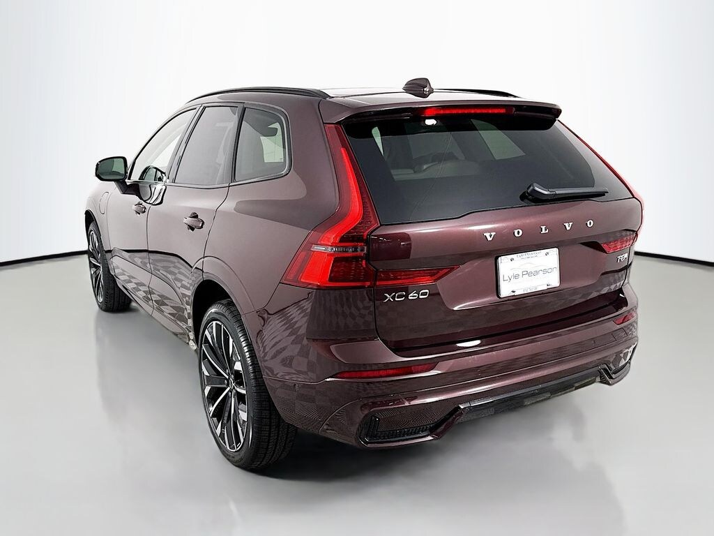 New 2026 Volvo XC60 plug-in hybrid T8 Ultra SUV