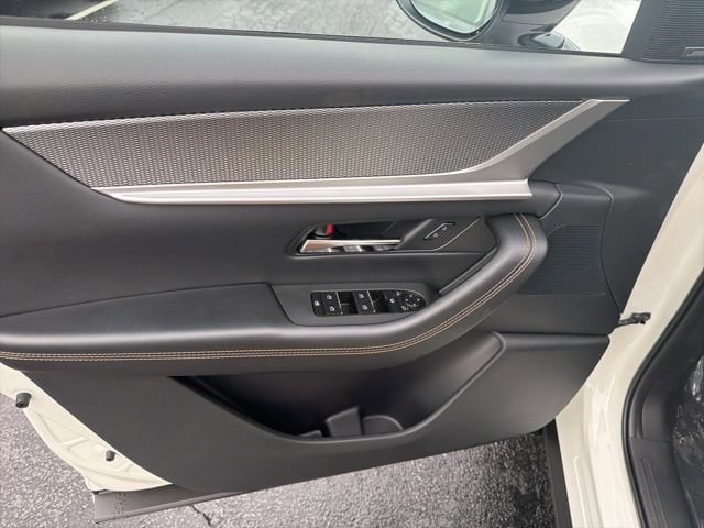 2026 Mazda CX-70 Premium Package - Photo 13