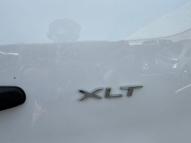 2023 Ford Transit Passenger Van XLT - Photo 18