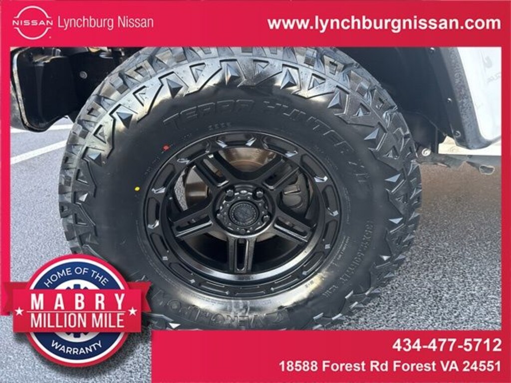 Used 2023 Jeep Gladiator Sport Truck