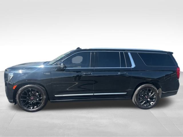 2022 Gmc Yukon XL Denali photo 2
