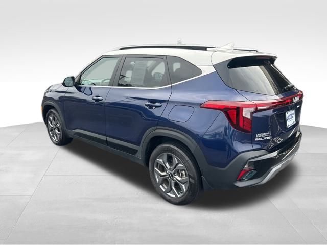 2024 Kia Seltos S photo 3