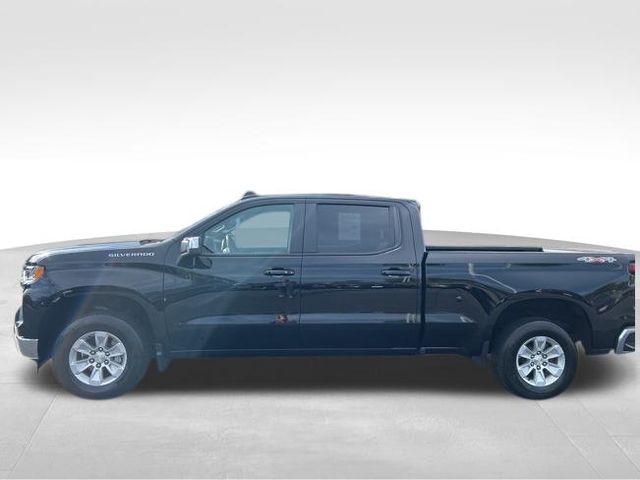 2024 Chevrolet Silverado 1500 LT photo 2