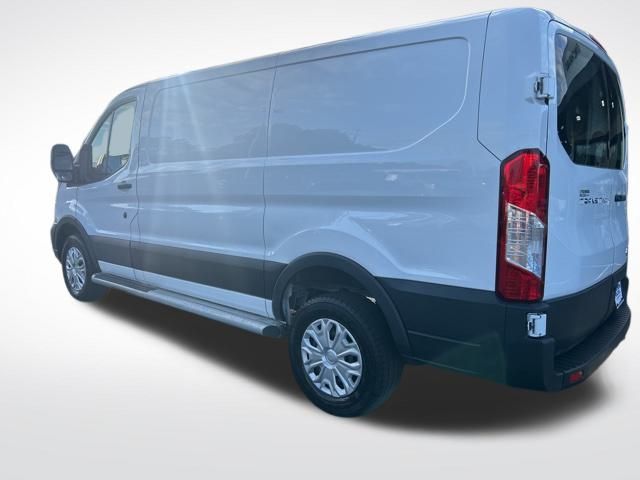 2024 Ford Transit photo 3
