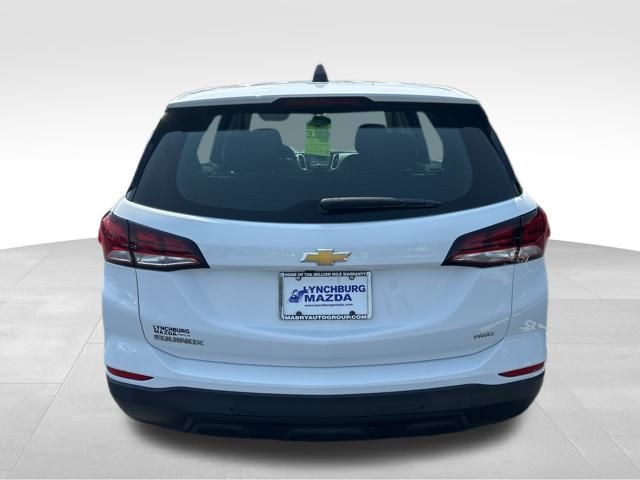 2022 Chevrolet Equinox LS photo 4