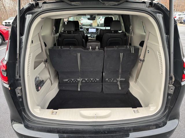 2024 Chrysler Pacifica Touring L - Photo 29
