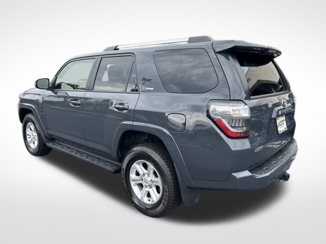 2024 Toyota 4Runner SR5 Premium photo 2