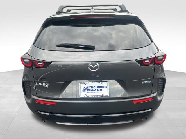 2025 Mazda CX-50 Premium photo 4