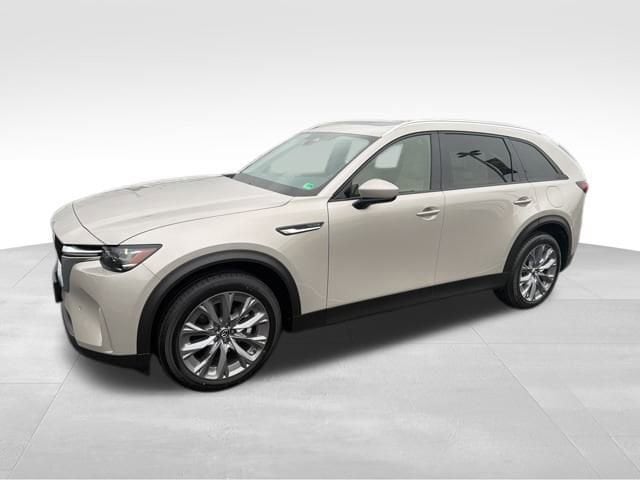 2026 Mazda CX-90 Preferred Package's photo