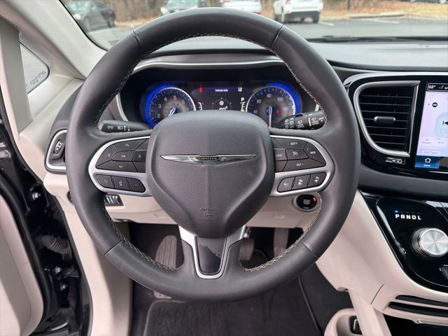 2024 Chrysler Pacifica Touring L - Photo 22