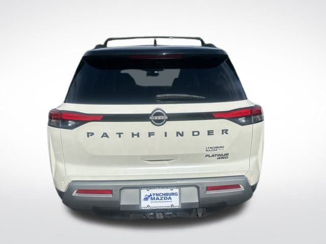 2024 Nissan Pathfinder Platinum photo 3