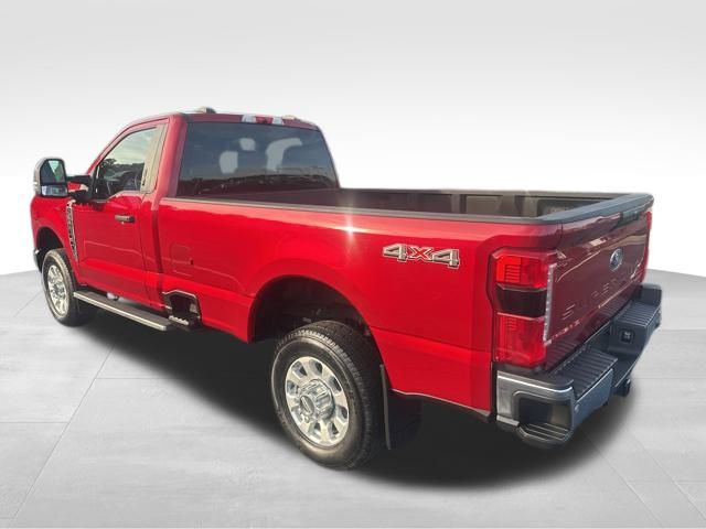 2024 Ford F-350 photo 3