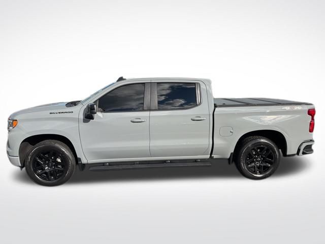 2024 Chevrolet Silverado 1500 RST photo 2