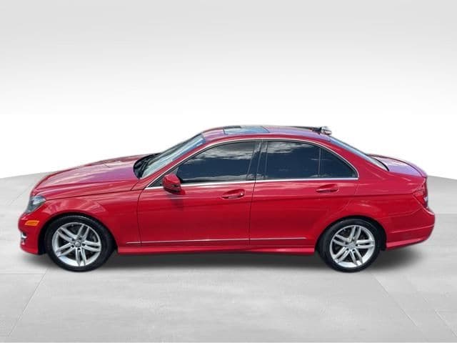 Used 2014 Mercedes-Benz C-Class C300 Luxury with VIN WDDGF8AB4EG237476 for sale in Forest, VA