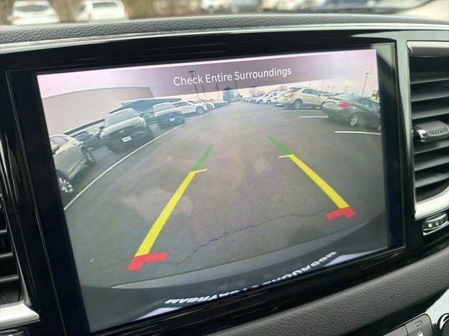 2024 Chrysler Pacifica Touring L - Photo 34