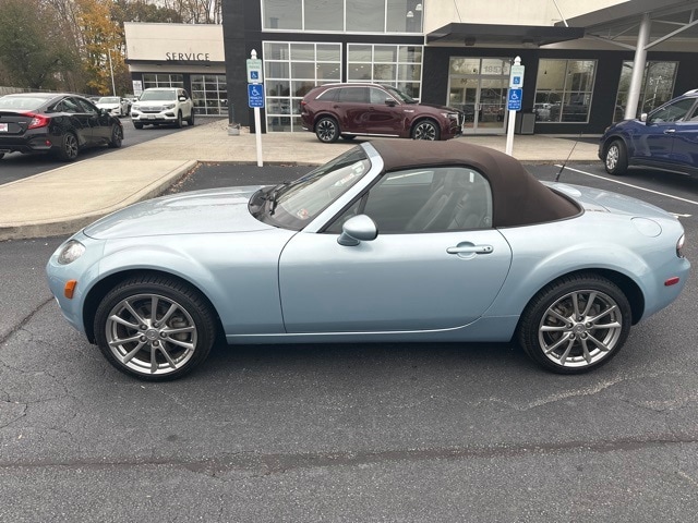 Used 2008 Mazda MX-5 Miata Special Edition with VIN JM1NC25F280148104 for sale in Forest, VA