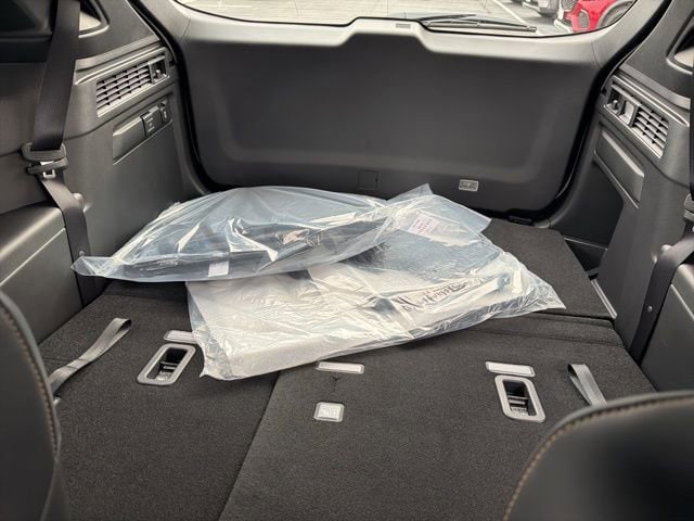 2026 Mazda CX-90 Premium Plus Package - Photo 18