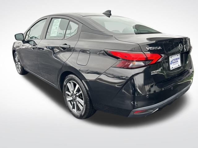 2021 Nissan Versa 1.6 SV photo 2