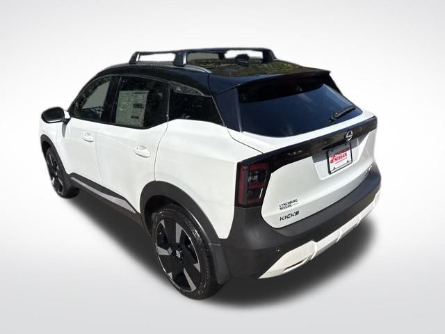 2026 Nissan Kicks SR photo 2