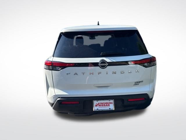 2024 Nissan Pathfinder S photo 4