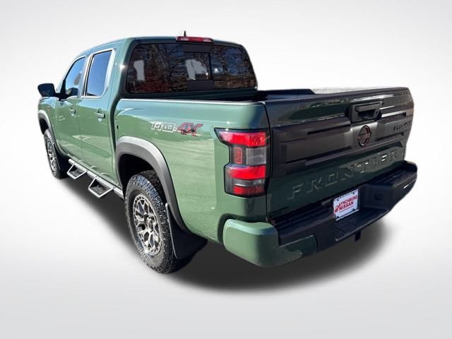 2026 Nissan Frontier LE photo 3