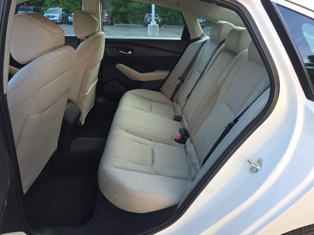 2024 Honda Accord EX - Photo 13