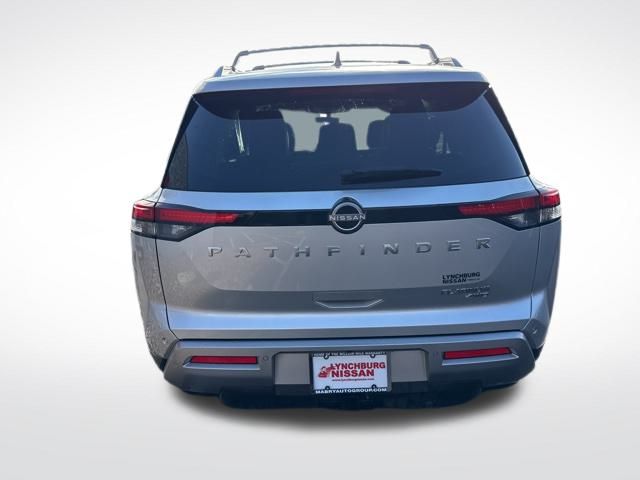 2024 Nissan Pathfinder Platinum photo 4